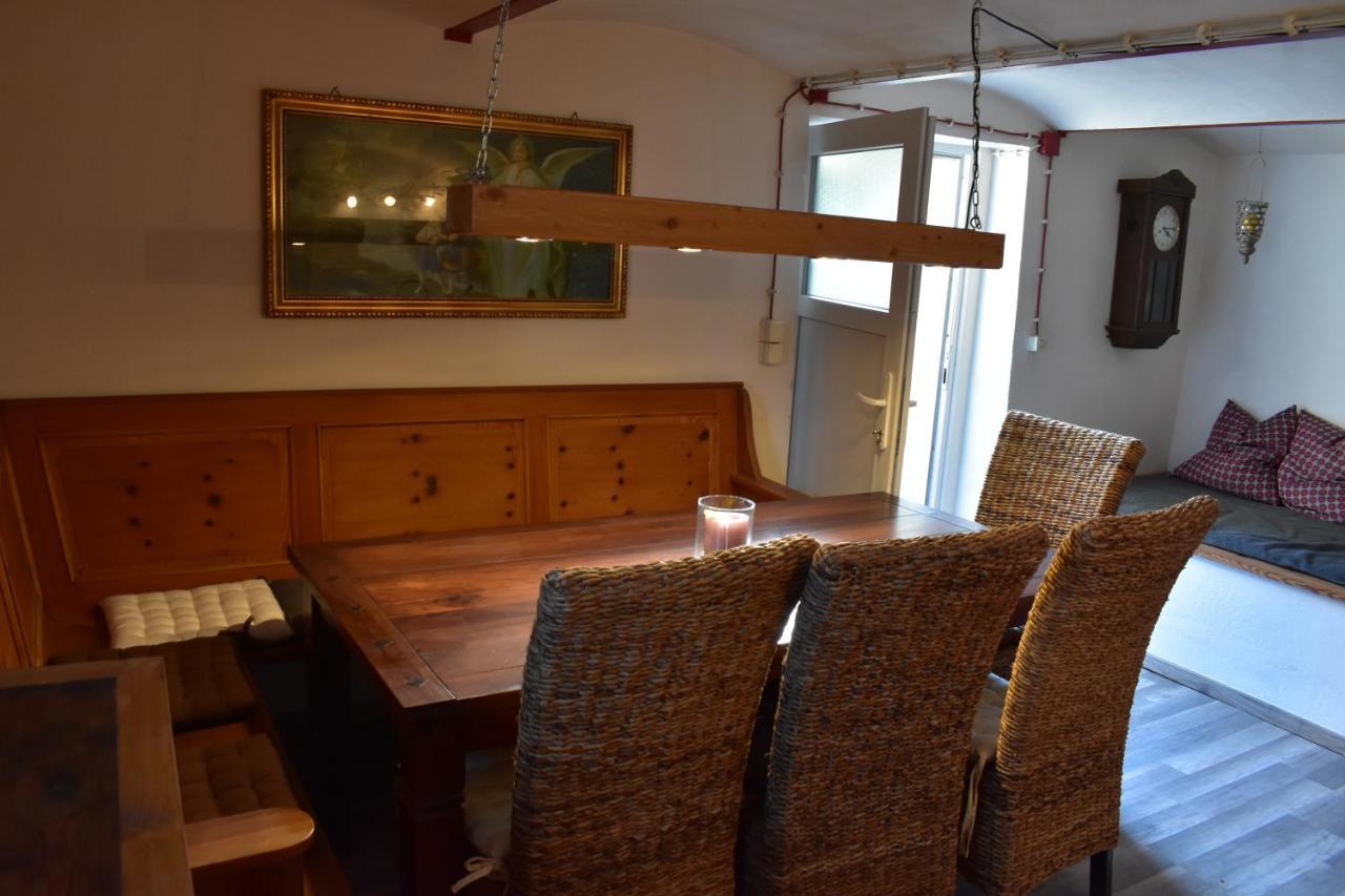 Zimmer Baerbel Forbau Buitenkant foto