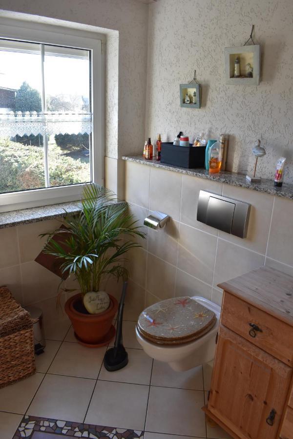Zimmer Baerbel Forbau Buitenkant foto